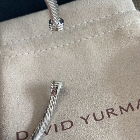 David Yurman Exquisite Non Gemstone Bracelet - Picture 5 of 8